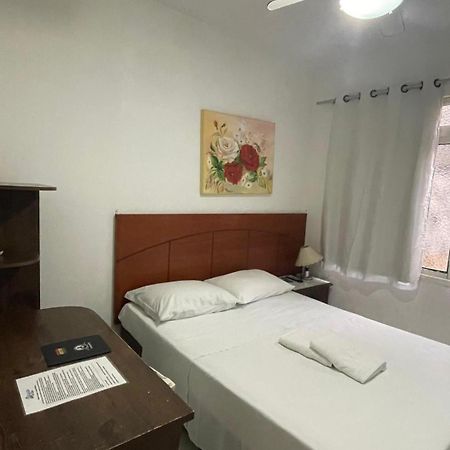 Pousada Praiana Гуарапари Екстериор снимка